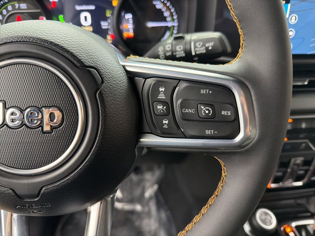Used 2024 Jeep Wrangler High Altitude image 13