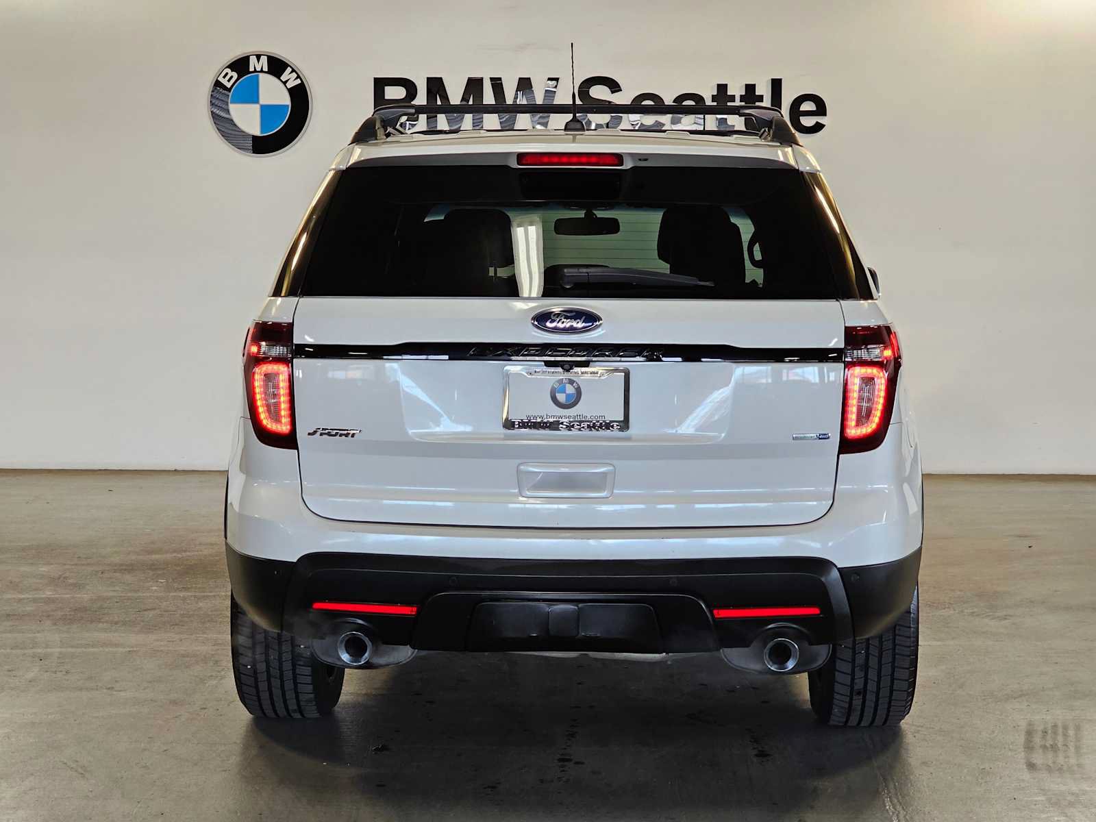 Used 2014 Ford Explorer Sport w/ Equipment Group 401A AWD/4WD image 5