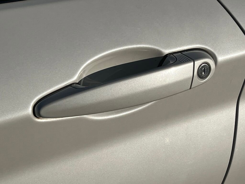 Used 2016 BMW 228i Convertible image 14