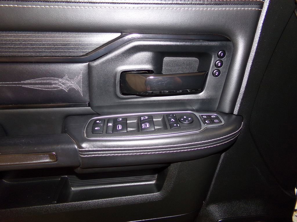 Used 2024 RAM 2500 Limited image 18
