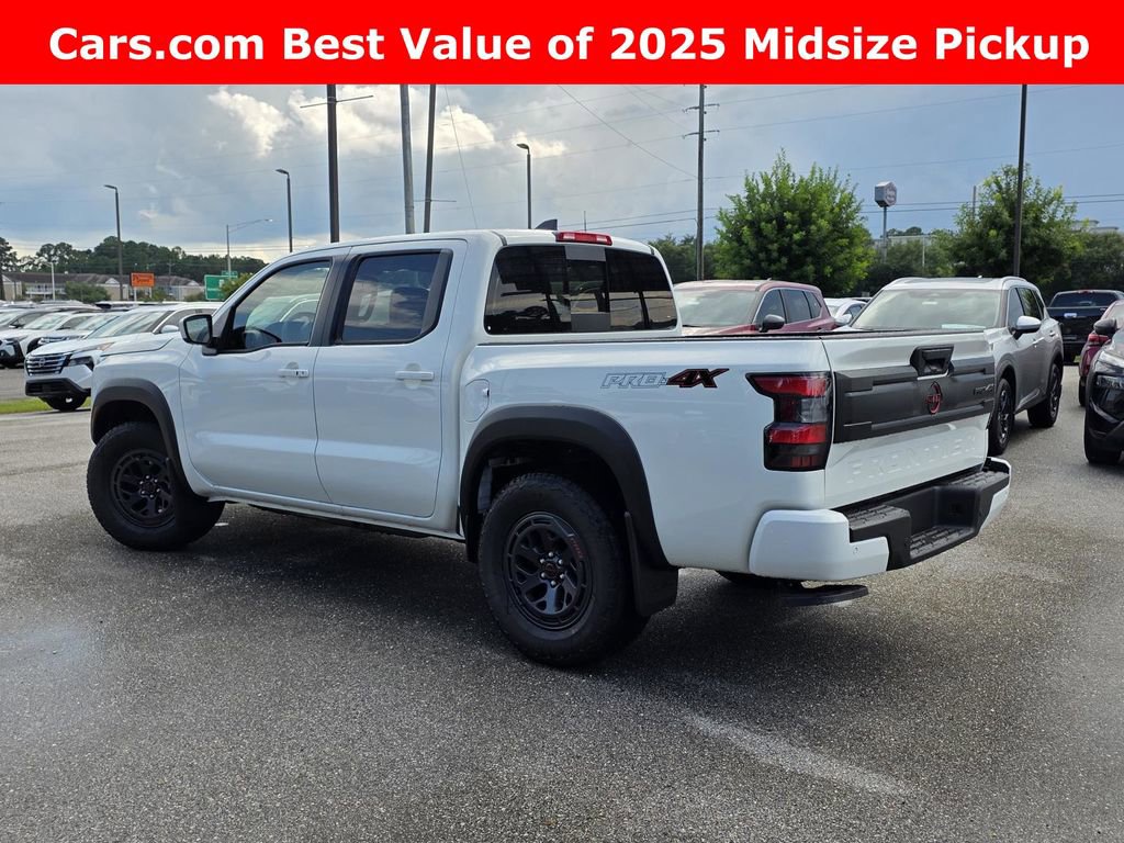 New 2025 Nissan Frontier PRO-4X w/ Interior Protection Package image 5