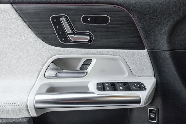 Used 2021 Mercedes-Benz GLA 250 image 12