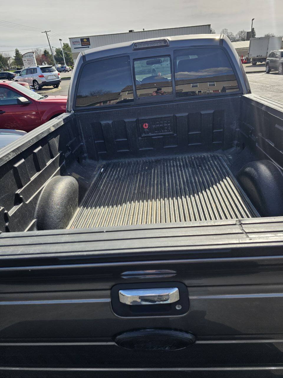 Used 2012 Ford F150 XLT w/ XLT Chrome Pkg AWD/4WD image 8