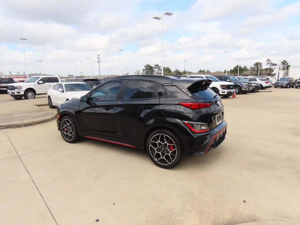 Used 2023 Hyundai Kona N image 32