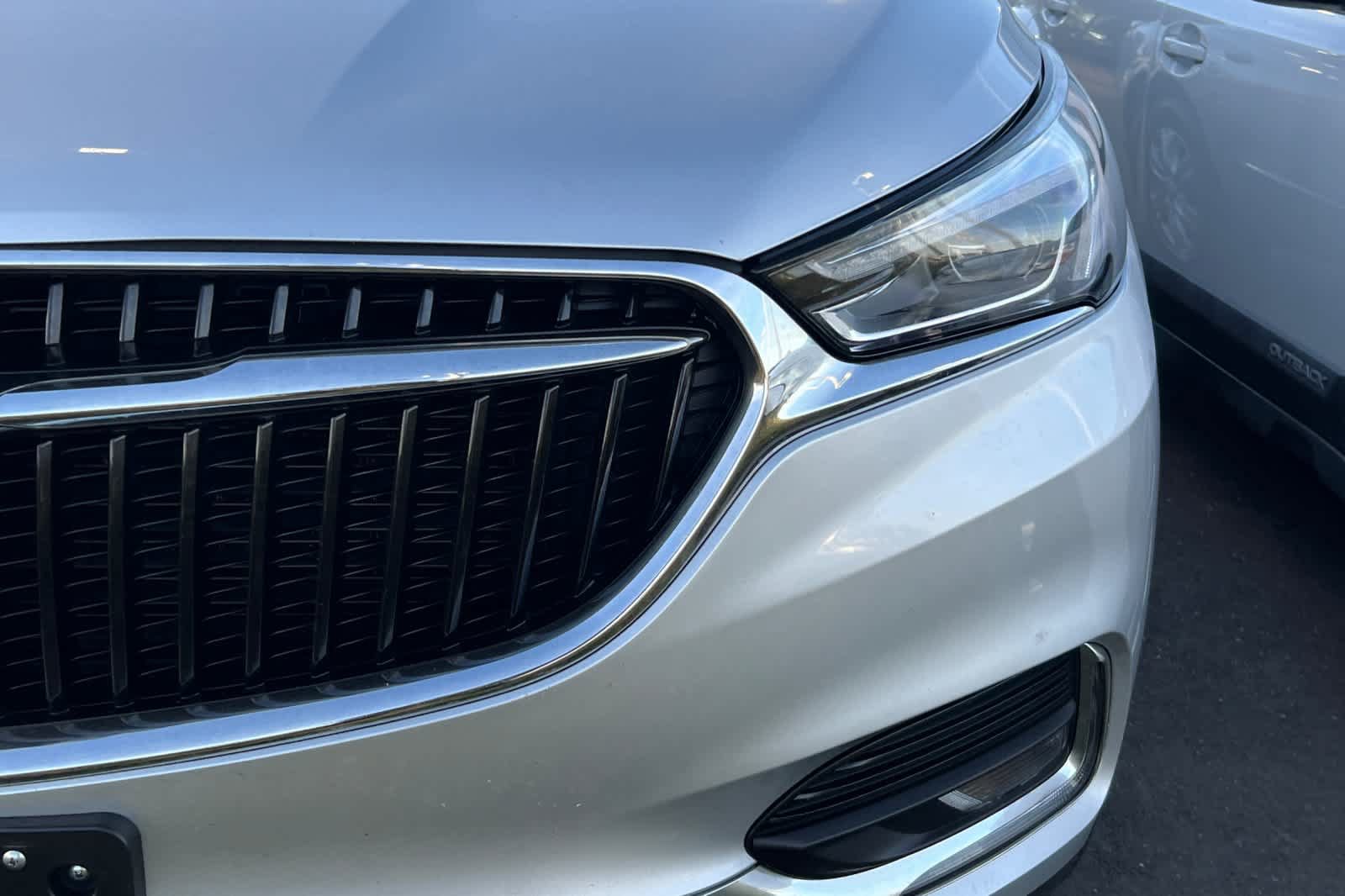 Used 2019 Buick Enclave Essence FWD image 11