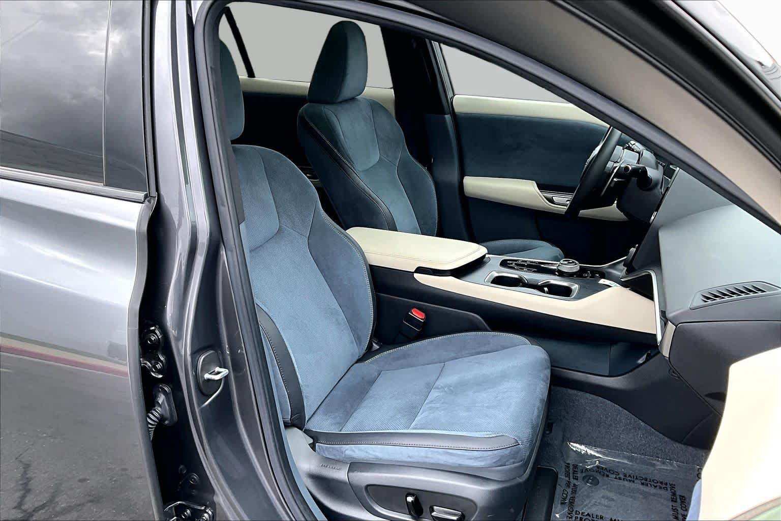 Used 2023 Lexus RZ 450e Premium w/ Accessory Package (Z1) AWD/4WD image 9