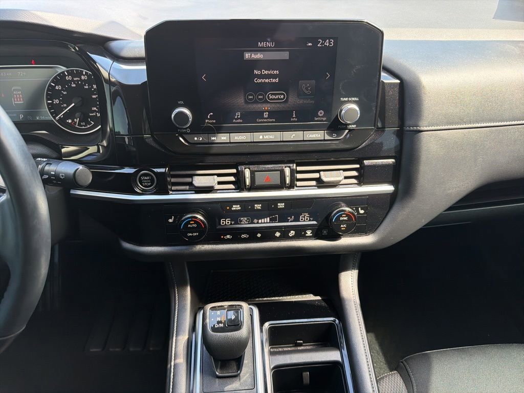 Used 2024 Nissan Pathfinder SV FWD image 26