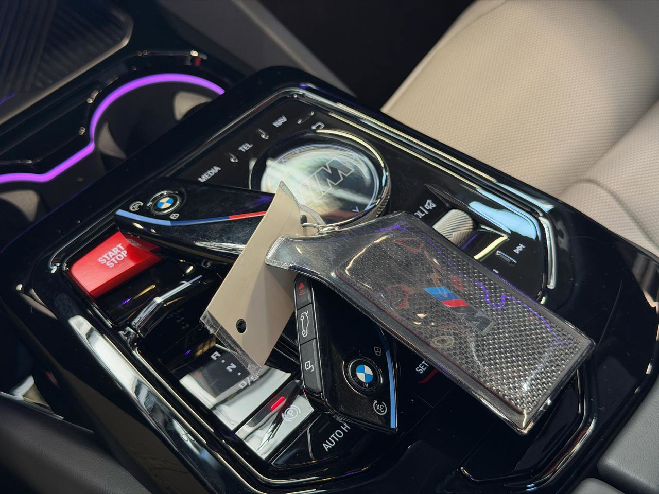 Used 2025 BMW M5 AWD/4WD image 27