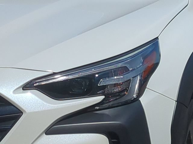 Used 2025 Subaru Outback Onyx Edition AWD/4WD image 17