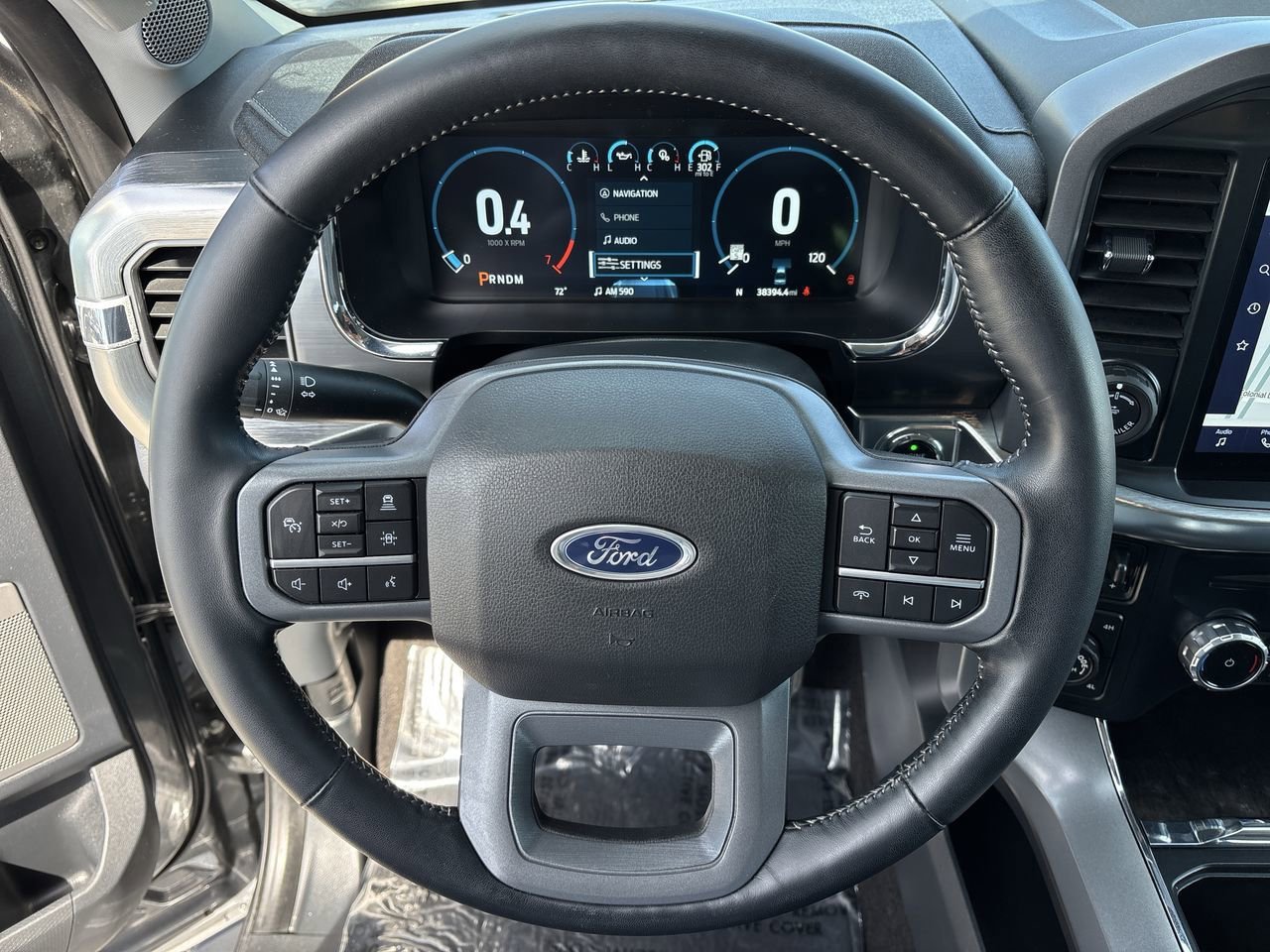 Certified 2023 Ford F150 Lariat w/ Equipment Group 502A High image 30