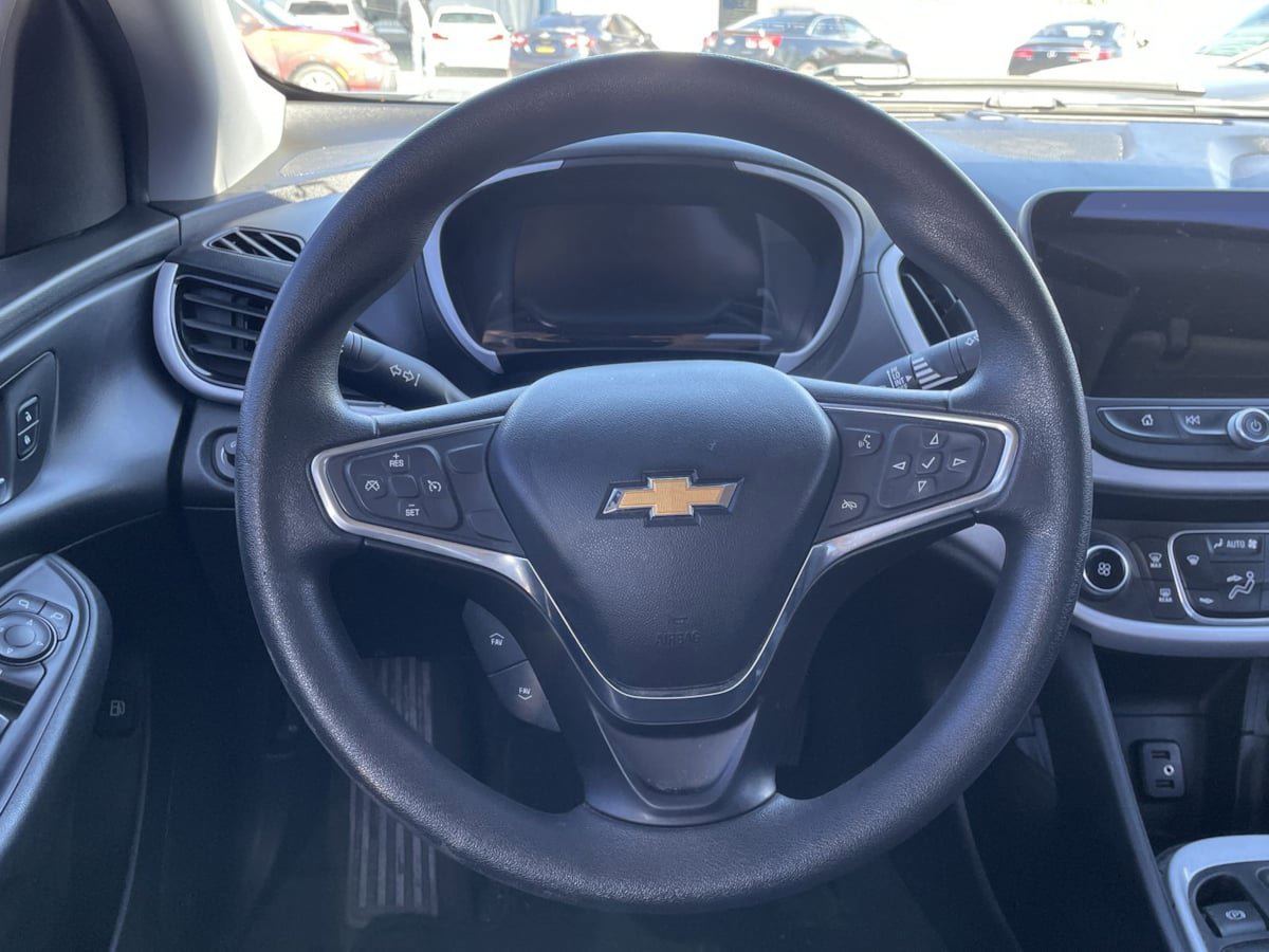 Used 2018 Chevrolet Volt LT image 7