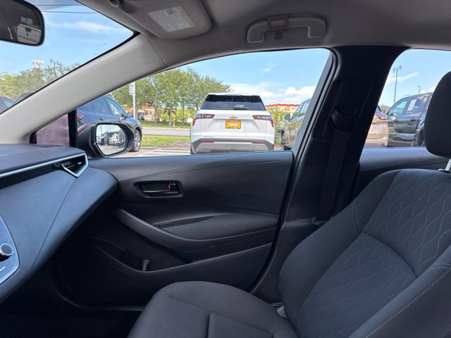 Used 2024 Toyota Corolla LE FWD image 22