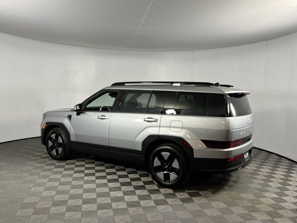 Used 2024 Hyundai Santa Fe SEL image 8