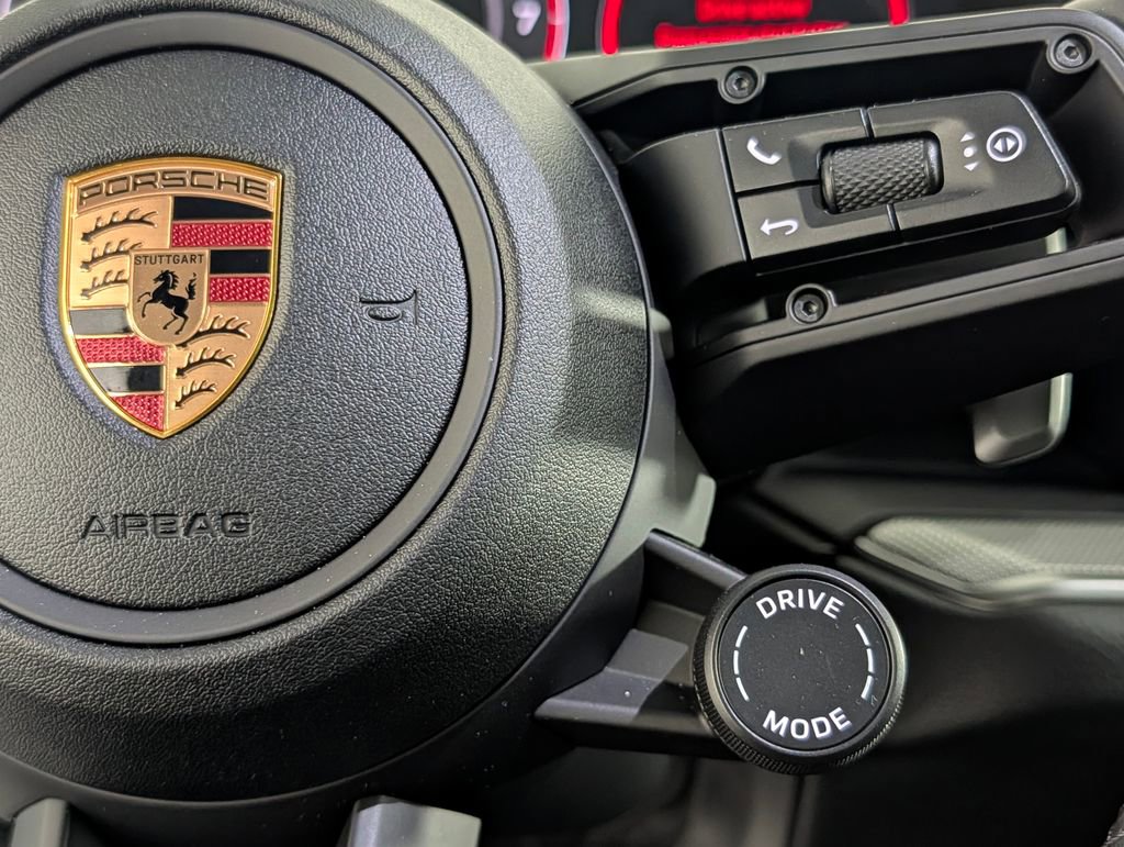 New 2026 Porsche Cayenne image 40