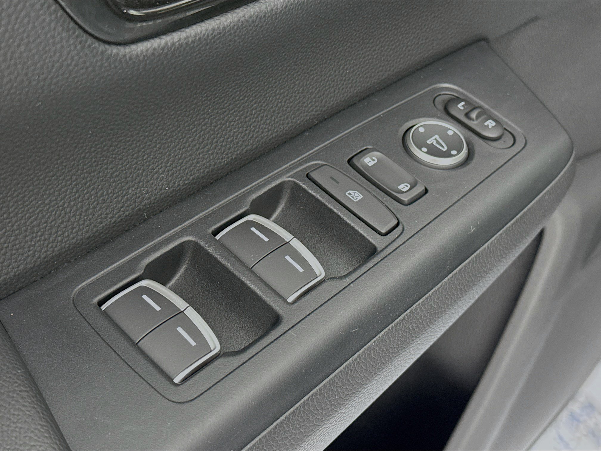 Certified 2024 Honda CR-V EX-L image 17