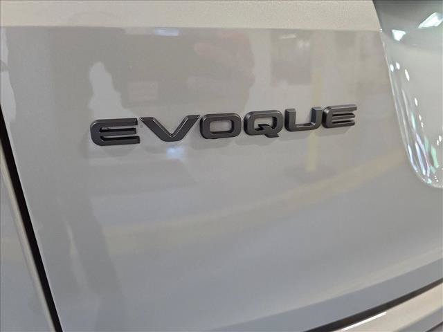 Certified 2026 Land Rover Range Rover Evoque Dynamic SE AWD/4WD image 12