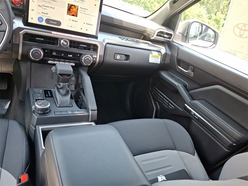 New 2025 Toyota Tacoma TRD Off-Road image 11