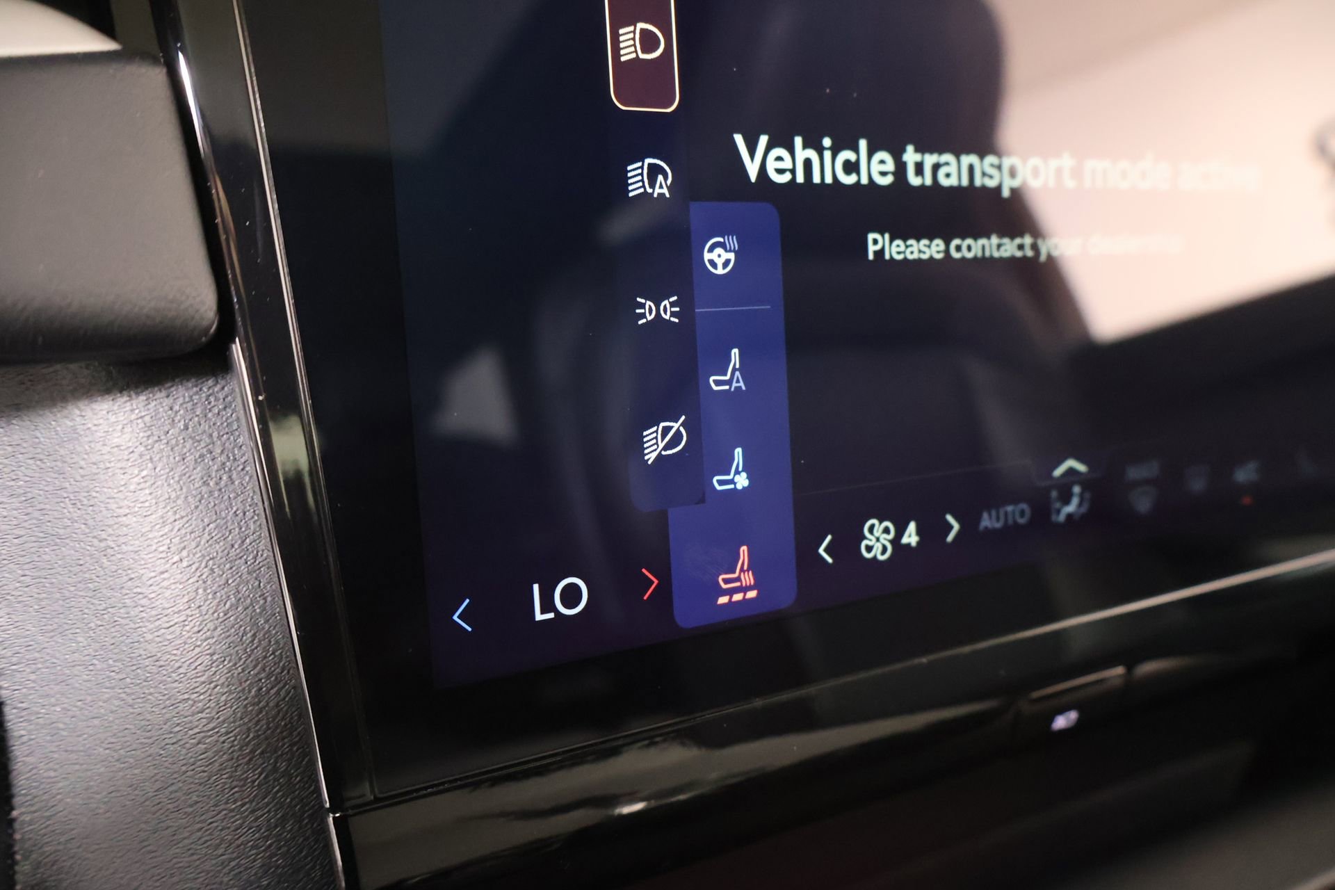 New 2026 Lincoln Navigator Reserve image 8