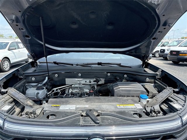 Used 2024 Volkswagen Atlas SEL Premium R-Line image 27