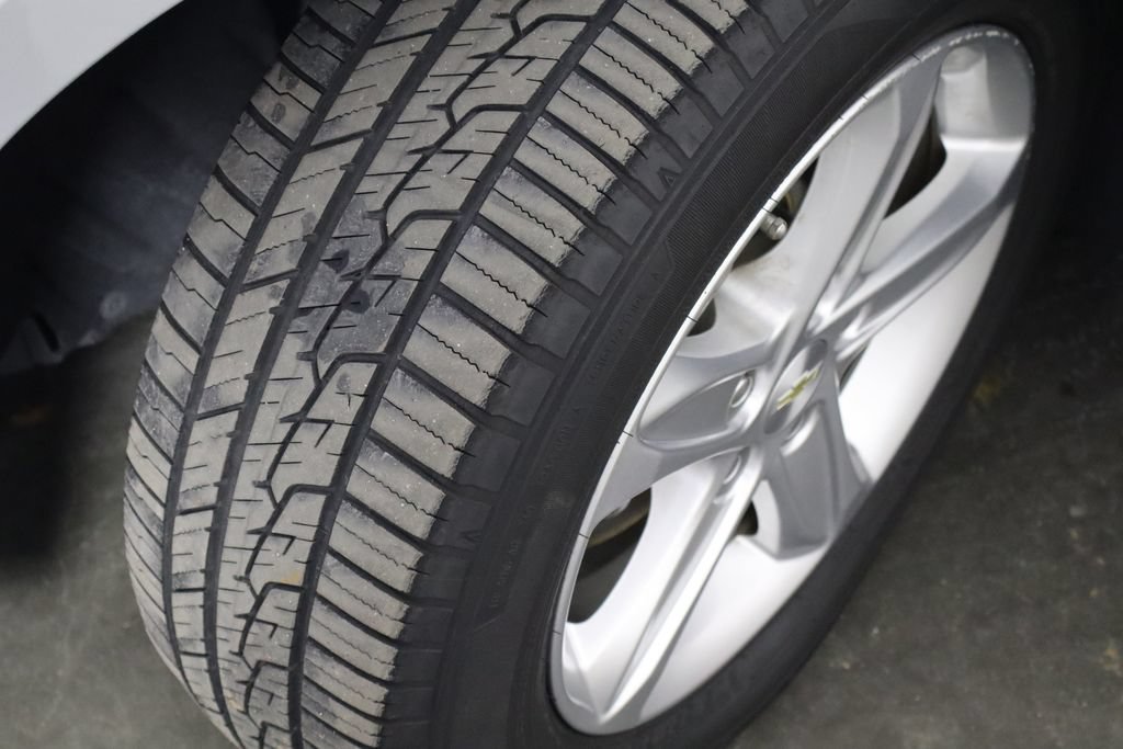 Used 2022 Chevrolet Malibu LS w/ Driver Confidence Package II FWD image 38