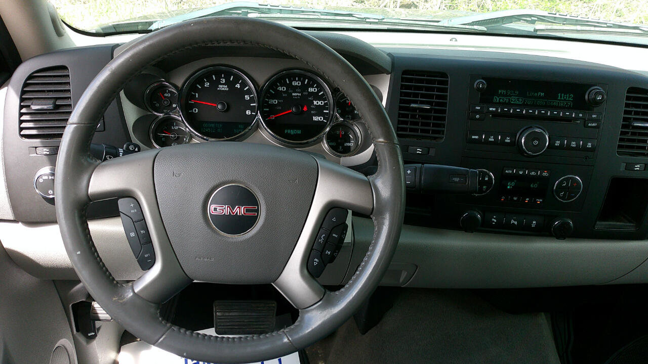 Used 2013 GMC Sierra 1500 SLE w/ Power Tech Package image 25