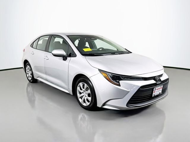 Used 2023 Toyota Corolla LE FWD image 10