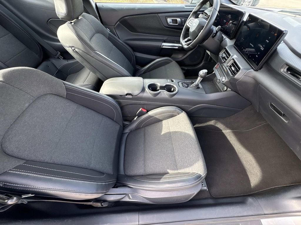 Used 2024 Ford Mustang EcoBoost image 13