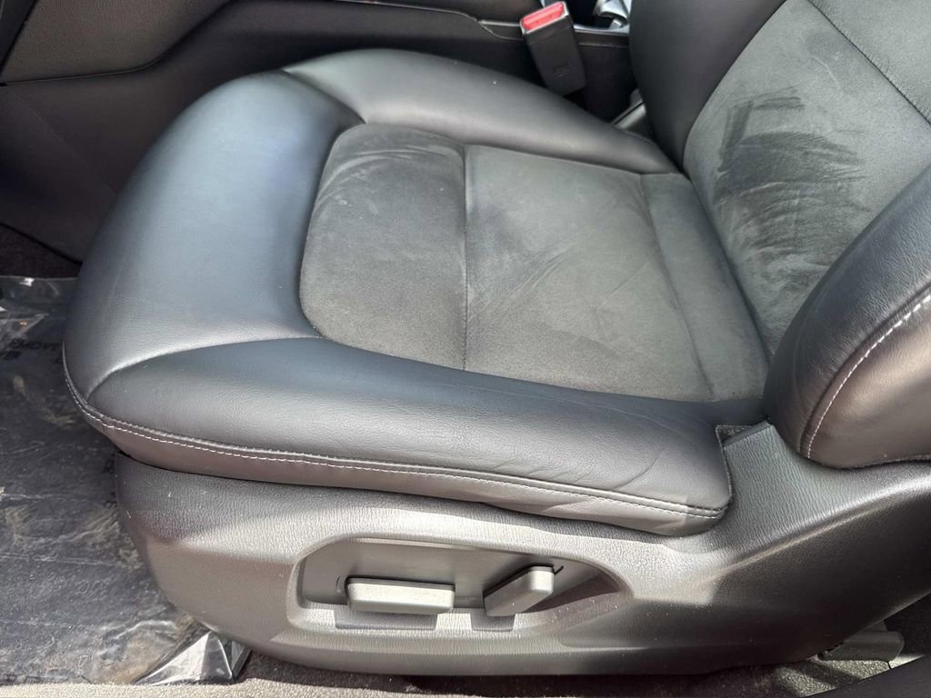 Used 2020 MAZDA CX-5 Touring FWD image 27