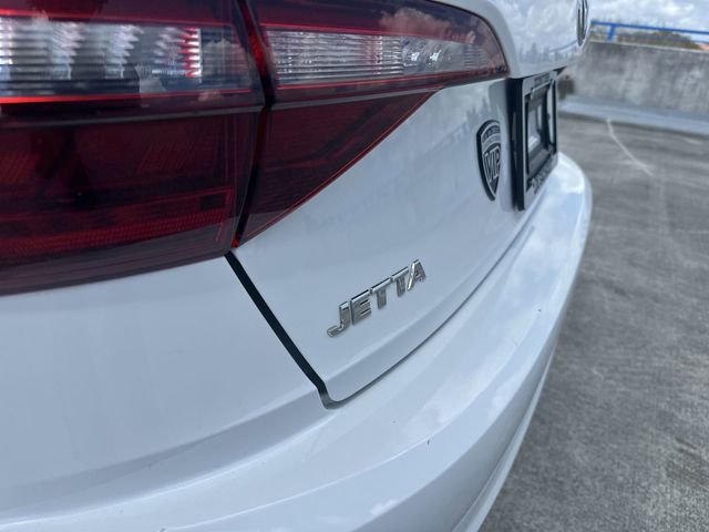 Used 2021 Volkswagen Jetta SEL image 12