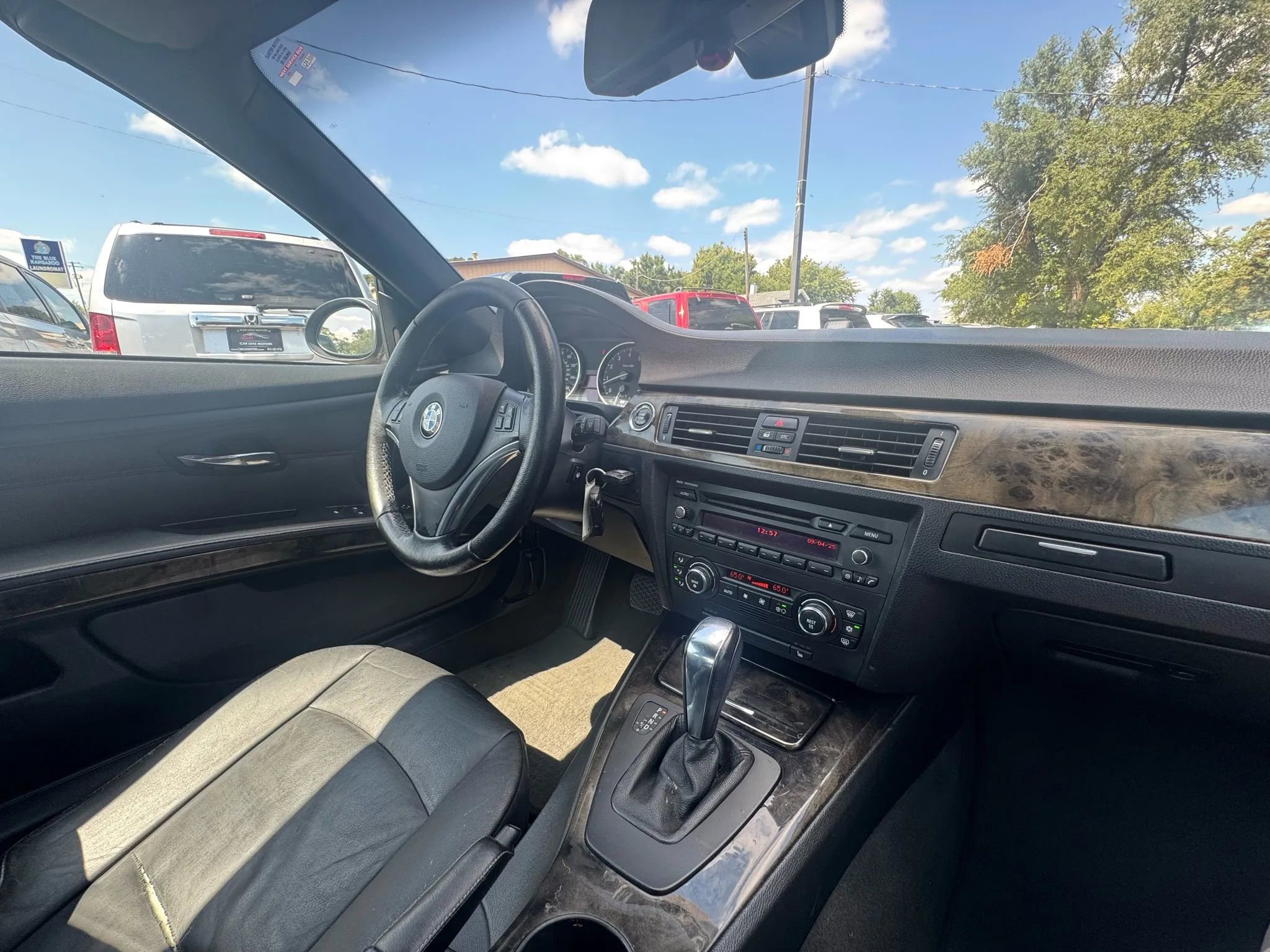 Used 2009 BMW 328i Convertible image 29