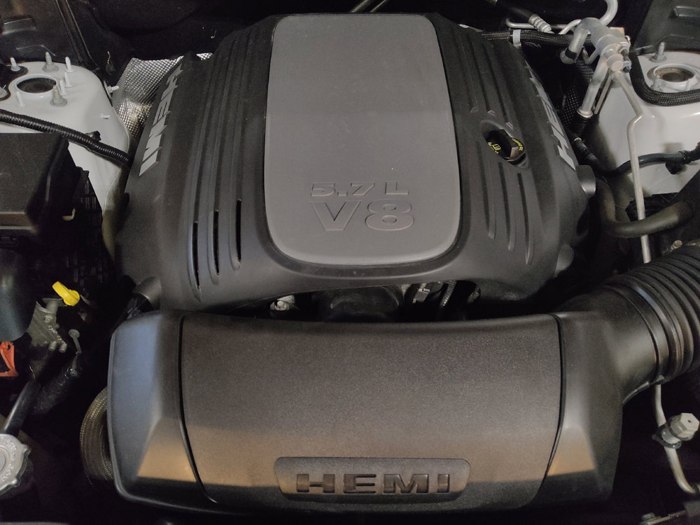 Used 2019 Dodge Durango R/T w/ Technology Group image 30