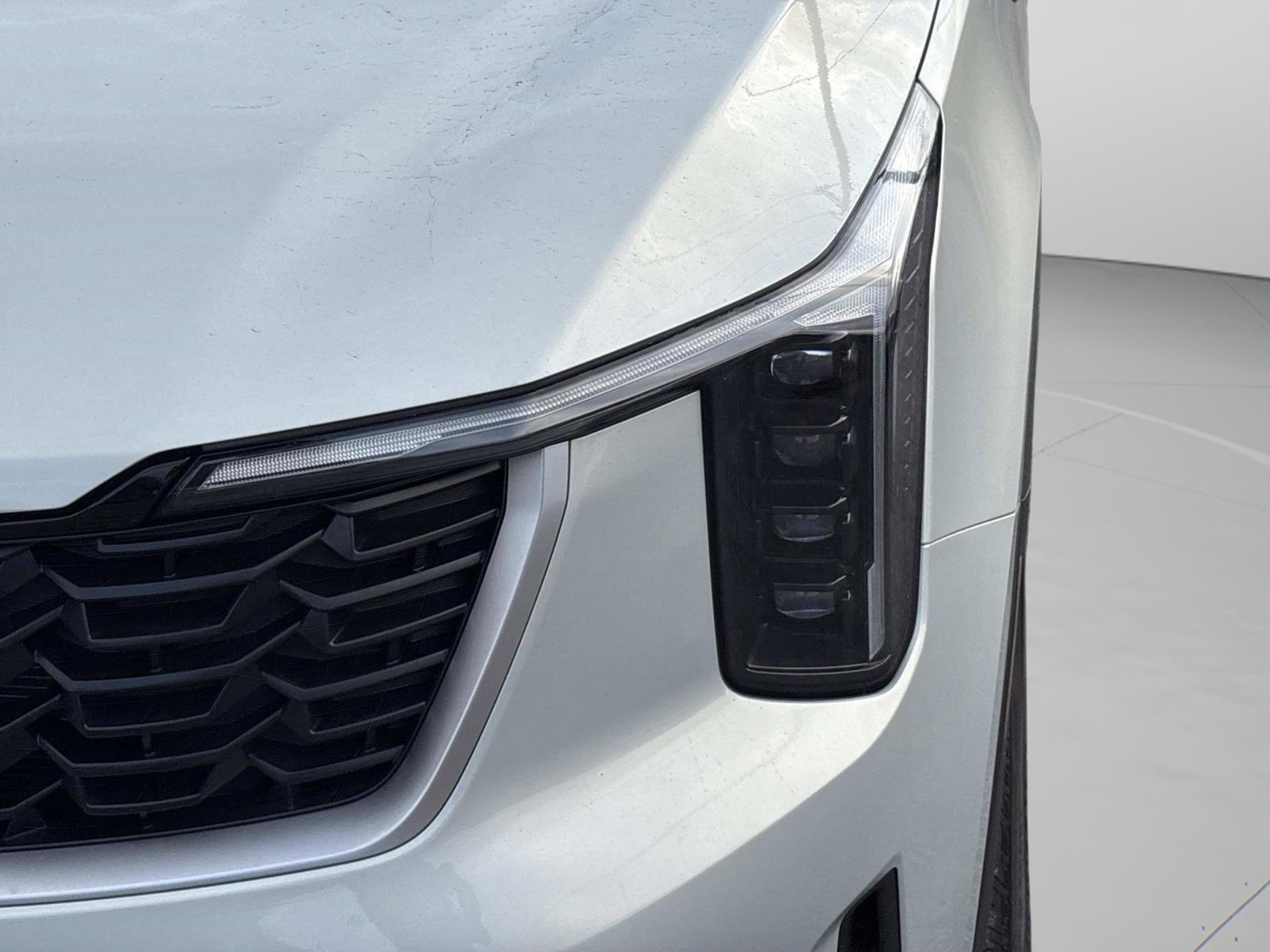 New 2026 Kia Sorento LX image 10