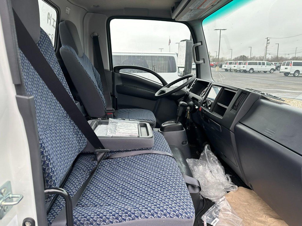 New 2024 Chevrolet Low Cab Forward 4500 XD RWD image 4