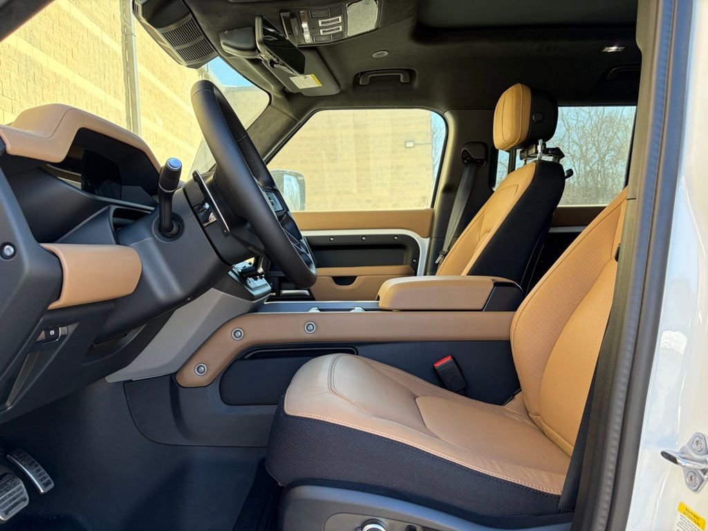 New 2026 Land Rover Defender 130 V8 image 11