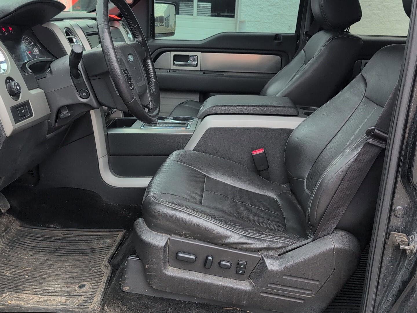 Used 2014 Ford F150 FX4 w/ Equipment Group 402A Luxury image 18