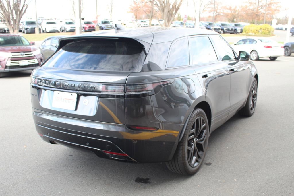 Used 2024 Land Rover Range Rover Velar Dynamic SE image 2