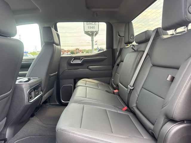 New 2026 GMC Sierra 1500 SLT w/ SLT Premium Package AWD/4WD image 11