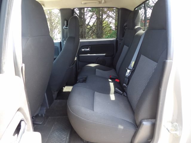 Used 2008 Chevrolet Colorado LT w/ LT Preferred Equipment Group AWD/4WD image 8