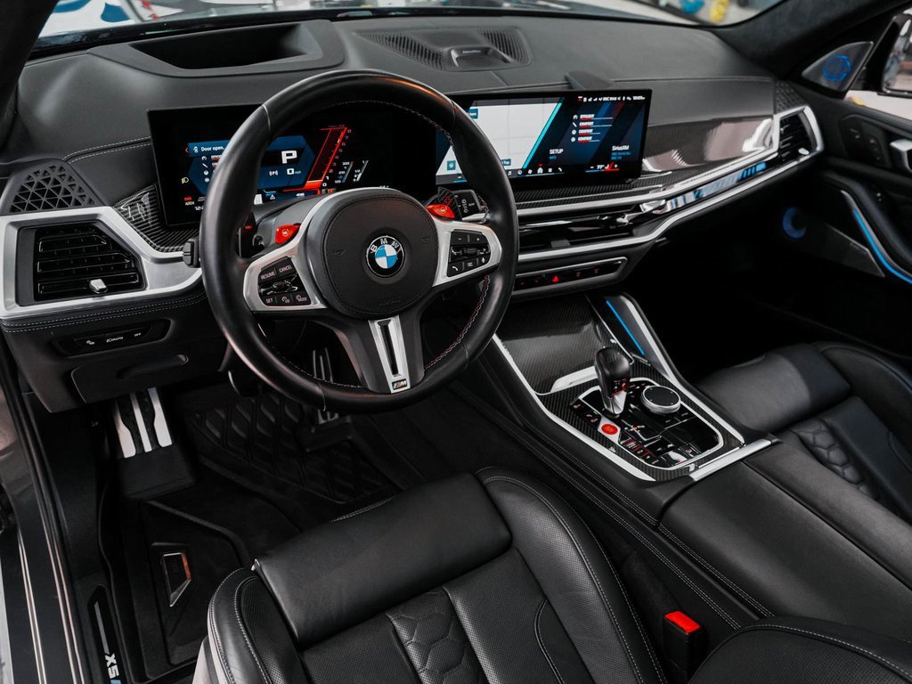 Used 2024 BMW X5 M Competition w/ Executive Package image 17