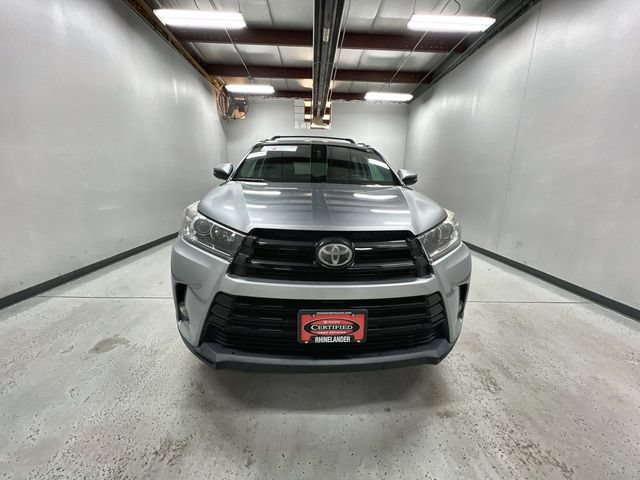 Certified 2017 Toyota Highlander SE AWD/4WD image 3