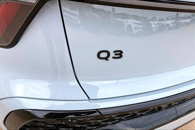 New 2026 Audi Q3 quattro 2.0T AWD/4WD image 33