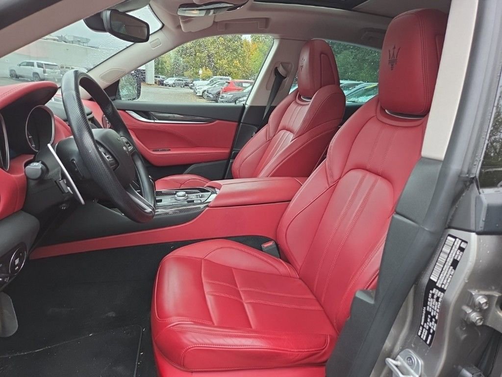 Used 2018 Maserati Levante S GranSport image 14