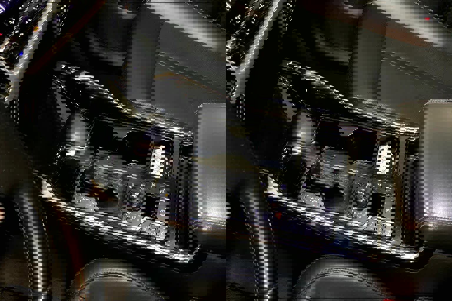 Used 2021 Kia Sorento SX image 16