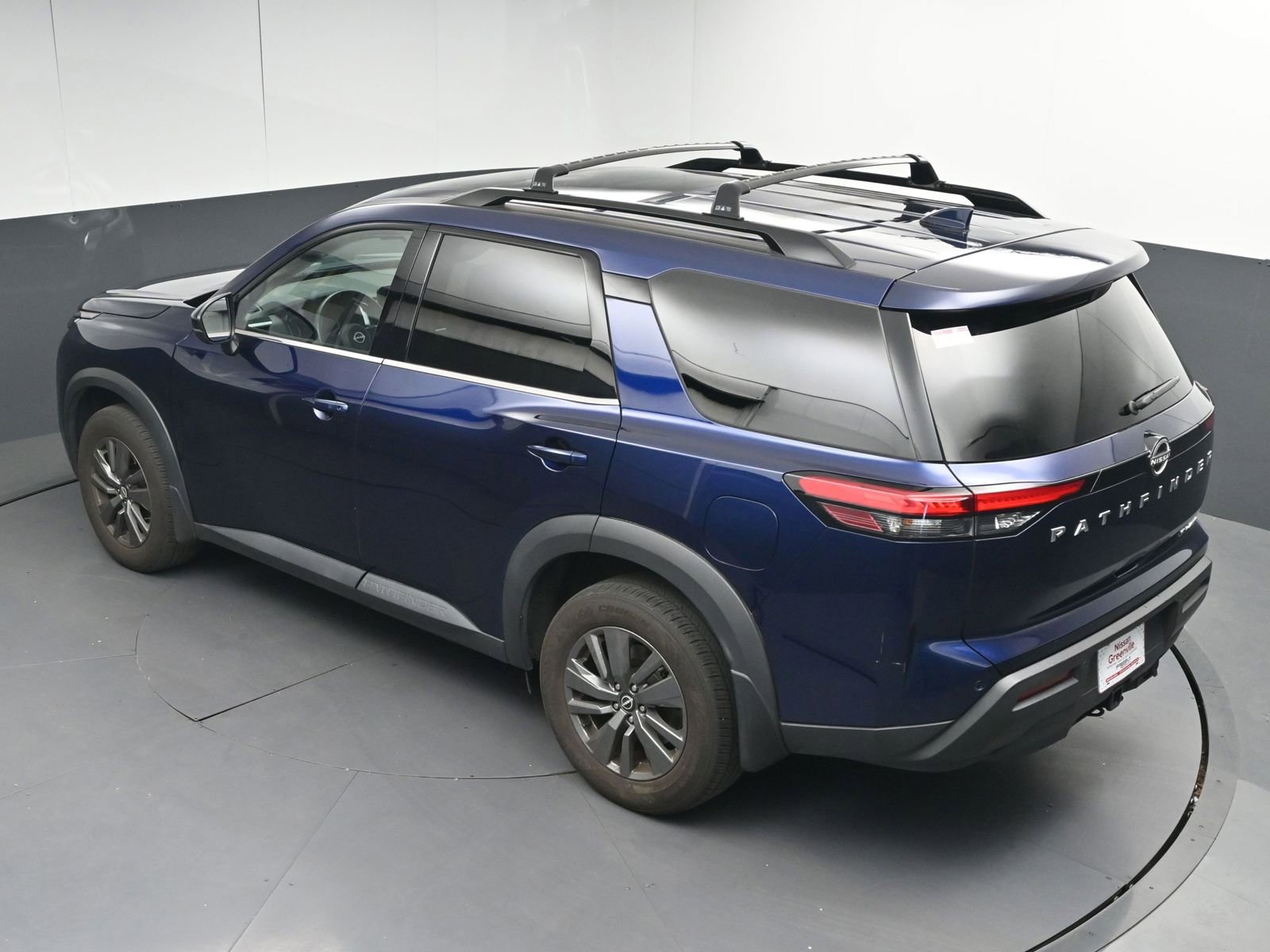 Used 2023 Nissan Pathfinder SV w/ SV Premium Package image 37