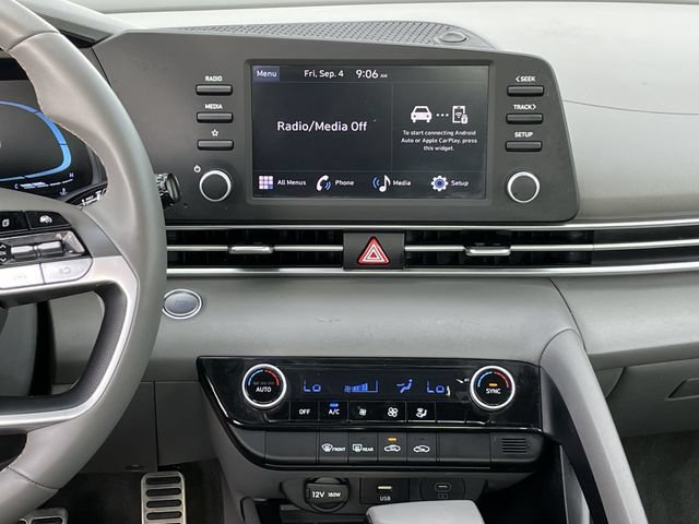 Used 2026 Hyundai Elantra Sport w/ Cargo Package FWD image 15