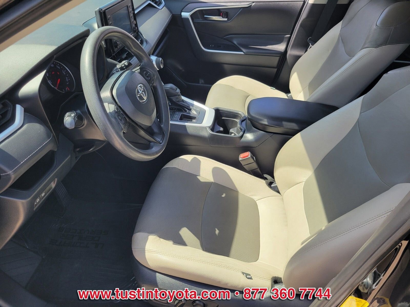 Certified 2020 Toyota RAV4 XLE w/ All Weather Liner Package image 10