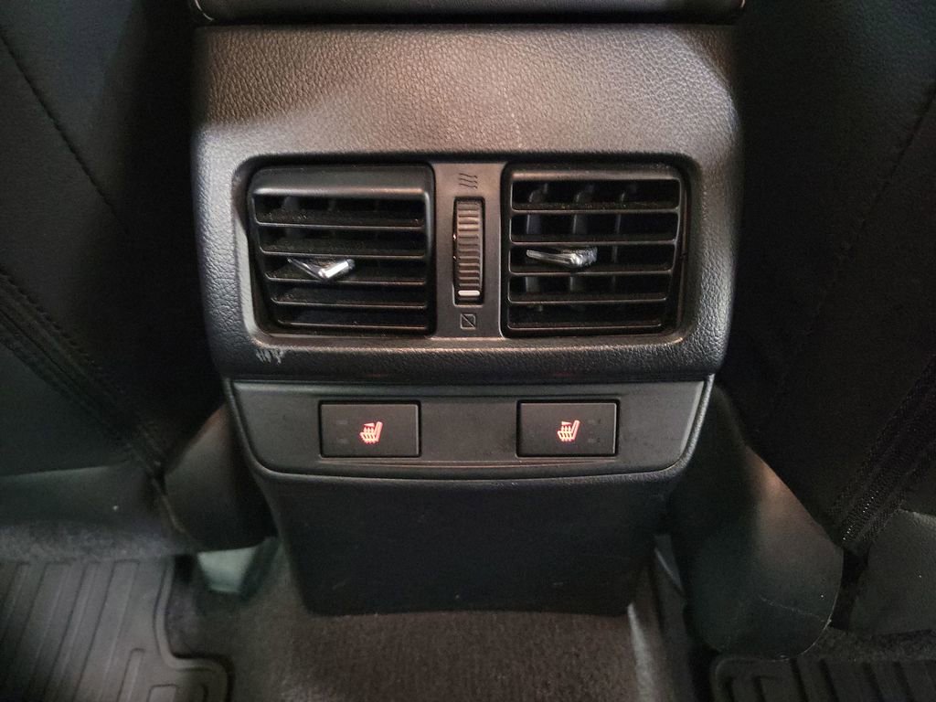 Used 2017 Subaru Outback 2.5i Limited image 28