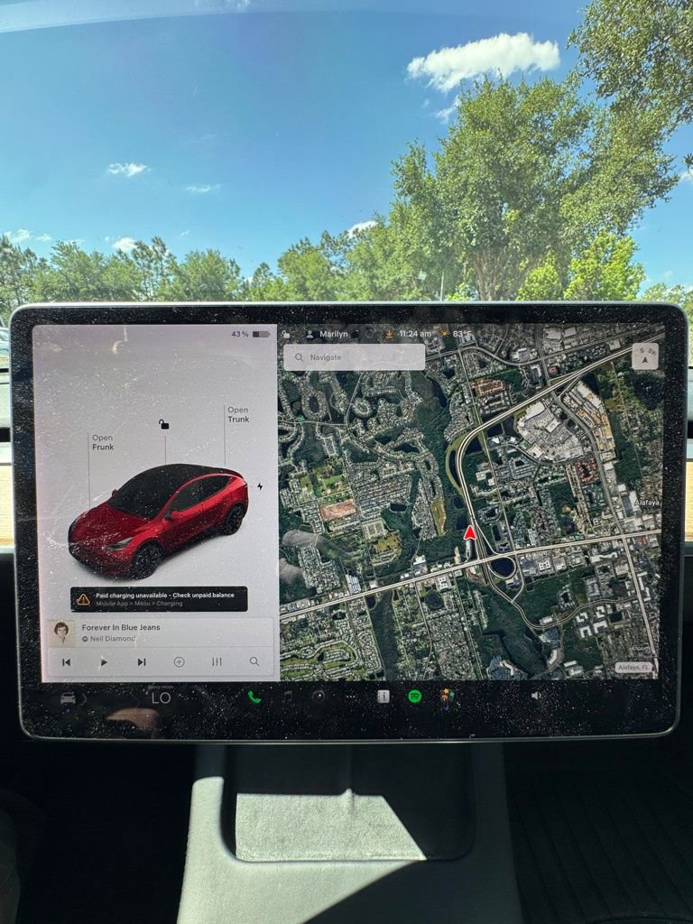 Used 2021 Tesla Model Y Long Range image 26