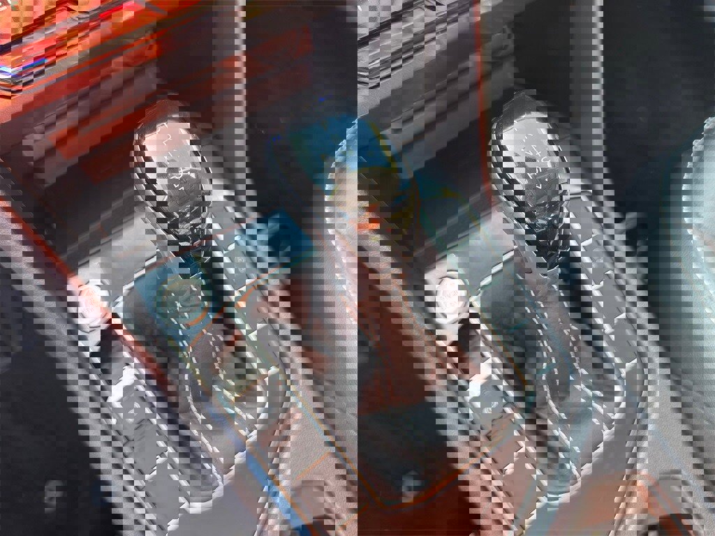 New 2024 Volkswagen Tiguan SE image 18