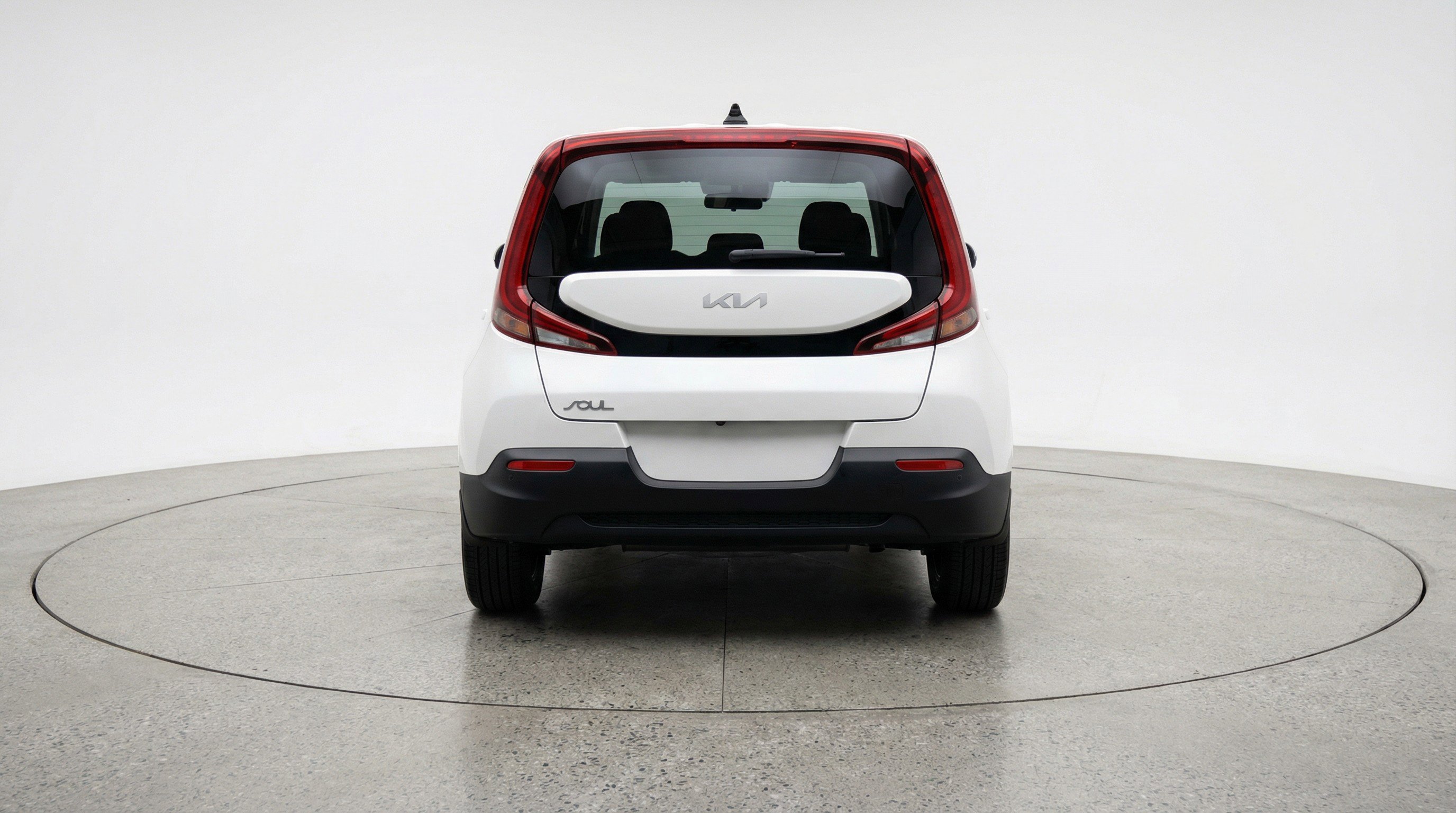 Used 2025 Kia Soul LX w/ LX Technology Package FWD image 7